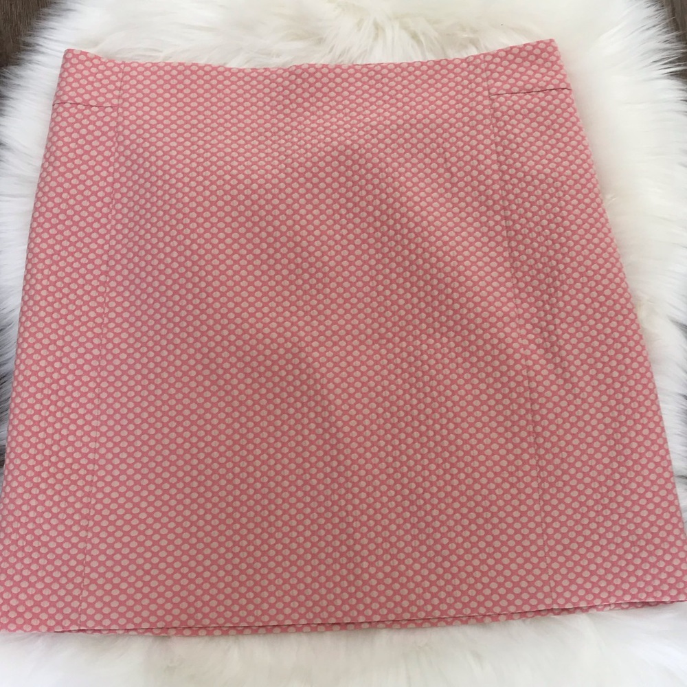 Loft Ann Taylor pencil skirt size XL peach color .
